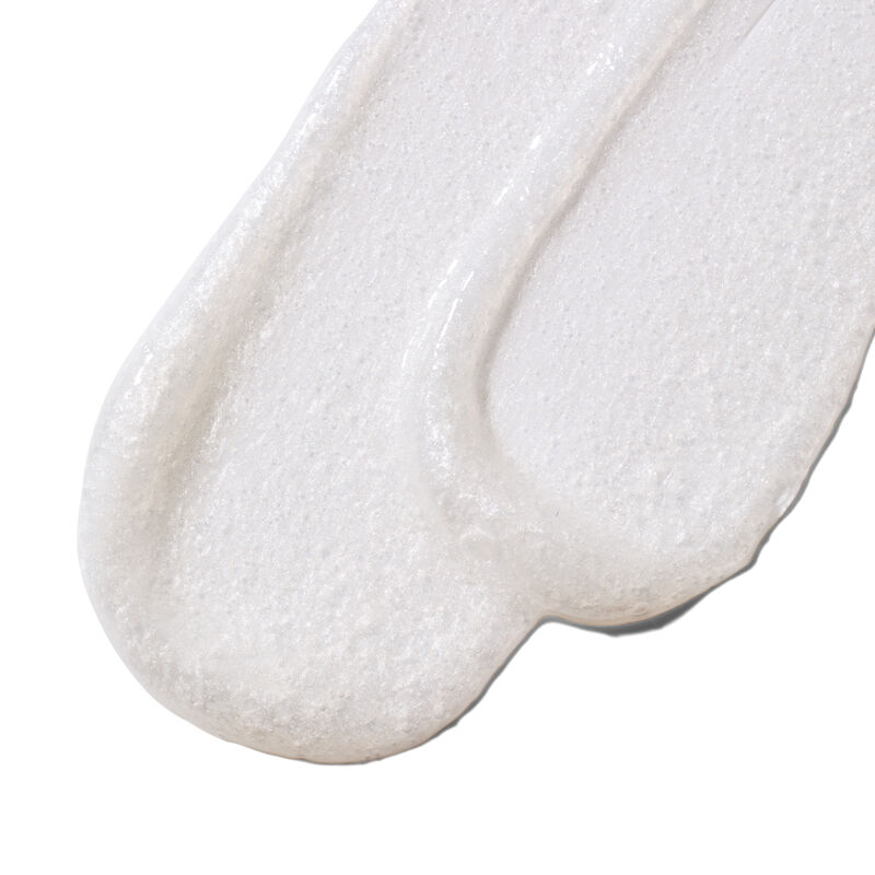 MK Men Invigorating Face Scrub