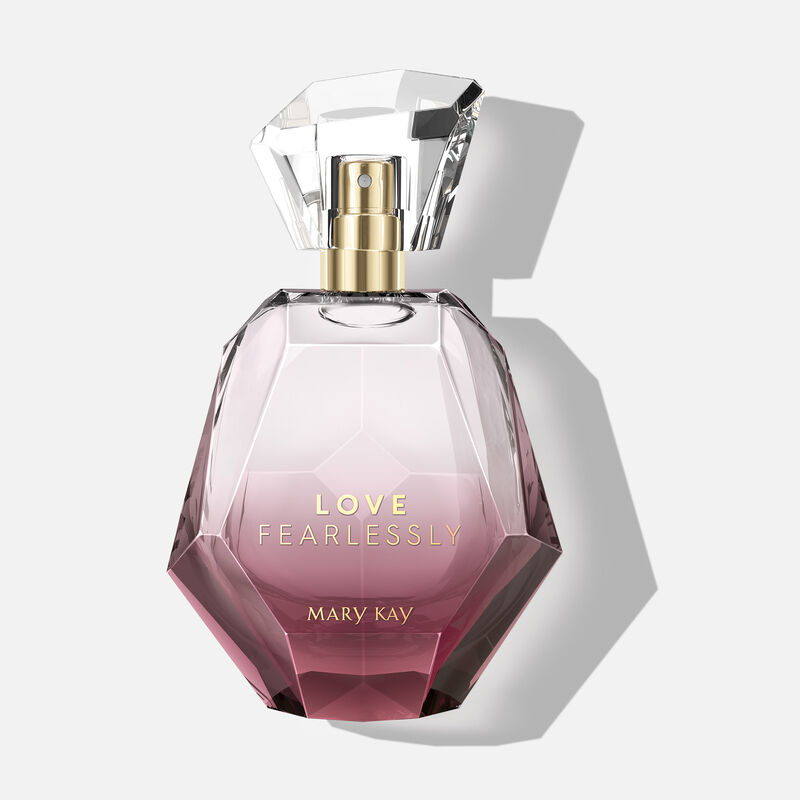 Love Fearlessly Eau de Parfum