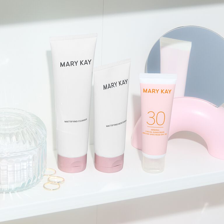 Mary Kay Mattierender Reiniger, Mattierende Feuchtigkeitspflege und Mineralischer Sonnenschutz f&uuml;r das Gesicht LSF 30