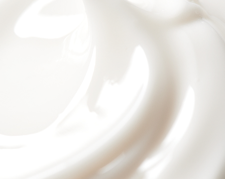 Ein Klecks des TimeWise Antioxidant Moisturizer aus dem Mary Kay TimeWise Ultimate &bdquo;Wunder-Set"