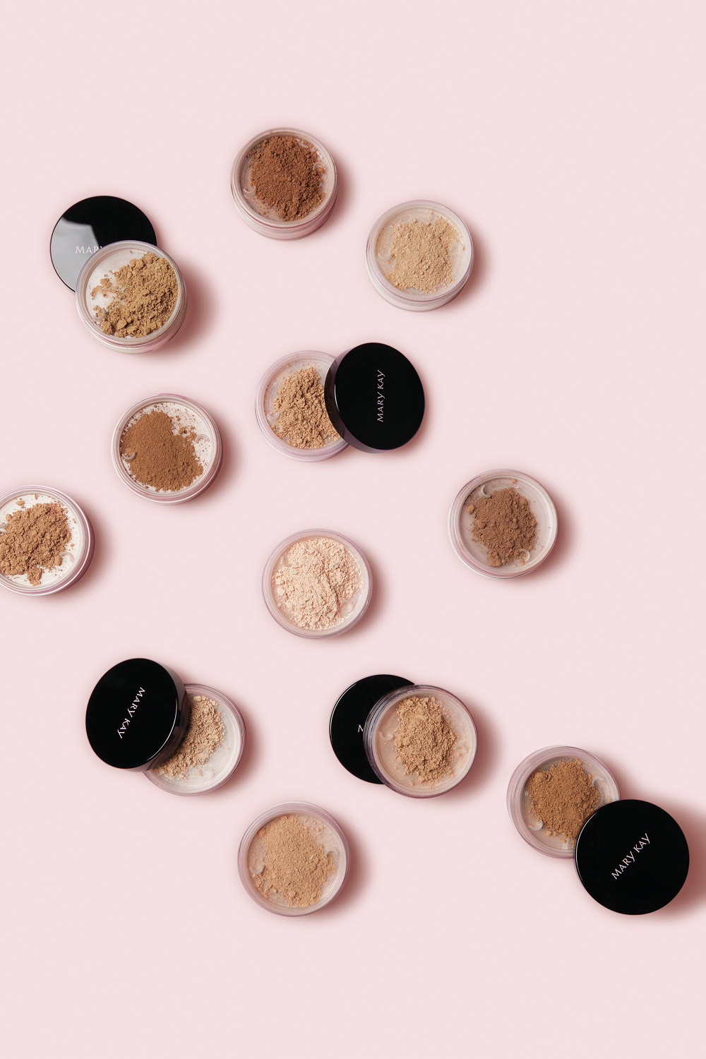 Mary Kay Silky Setting Powder