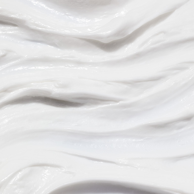 Nahaufnahme der Textur der Mary Kay MK Men Moisturizing Shave Cream